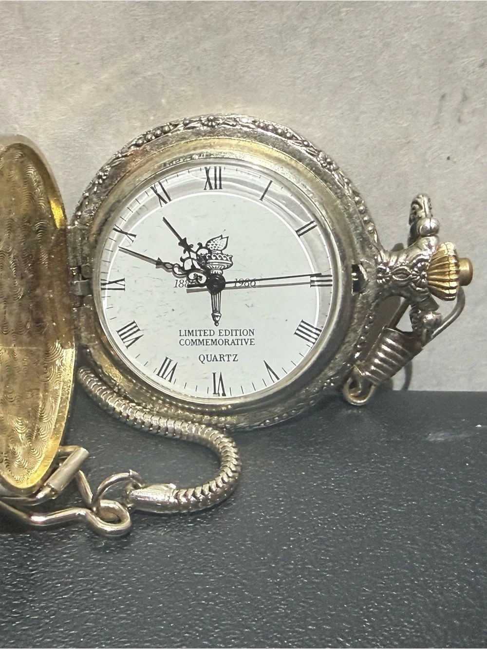 Limited Edition Commemorative Eagle Quartz Pocket Watch